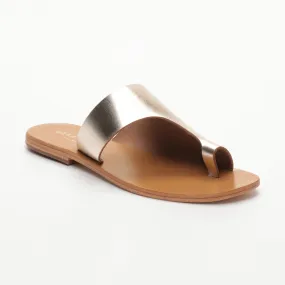 Abhigita mules entre-doigts en cuir