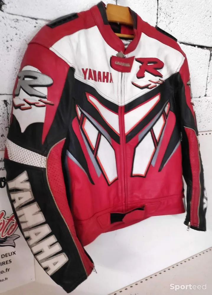 Blouson Yamaha Serie R d'occasion Ajouté le : 06/10/2023