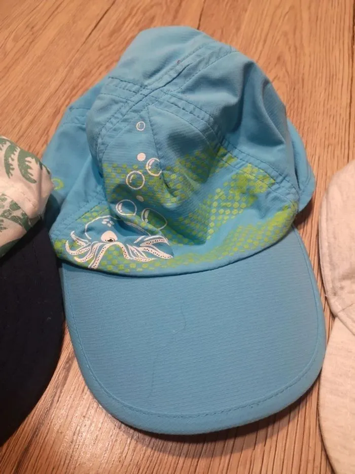 Lot de 4 casquettes 6/12 mois - H&M - 12 mois  | Beebs