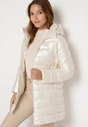 Manteau d'hiver à capuche matelassée beige clair