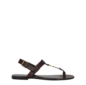Saint Laurent Infradito Cassandra Mens en cuir marron / tête sombre