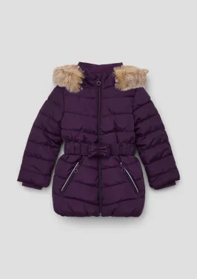 Veste munie d’un col en fourrure amovible